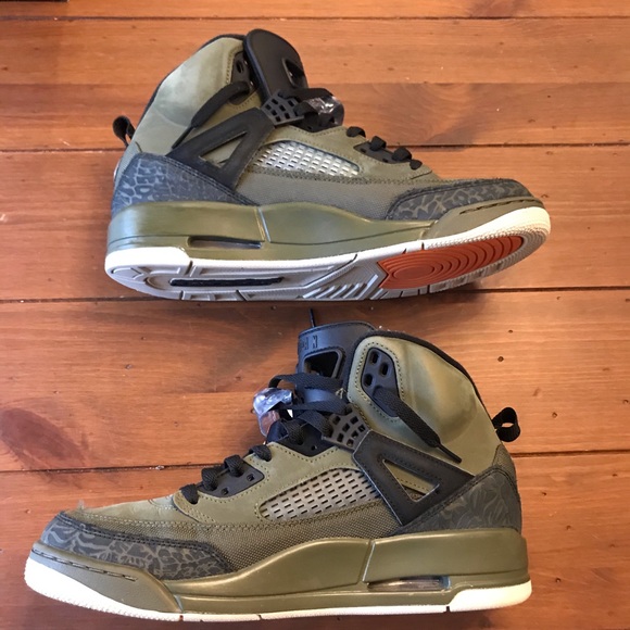 Jordan Spizike Olive Green - Picture 5 of 9